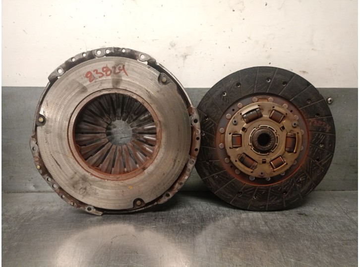 Recambio de kit embrague para hyundai getz (tb) 1.5 crdi cat referencia OEM IAM 4130023510 4130023510 