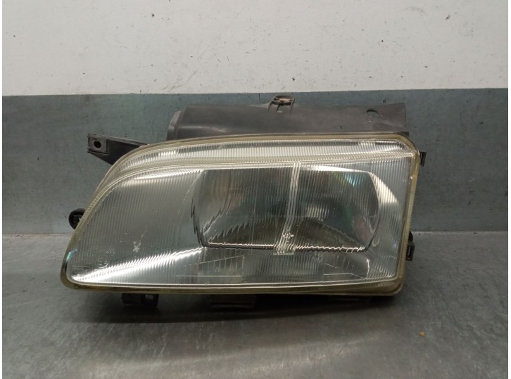 Recambio de faro izquierdo para citroën berlingo 1.9 diesel referencia OEM IAM 9621299180 6204P6 