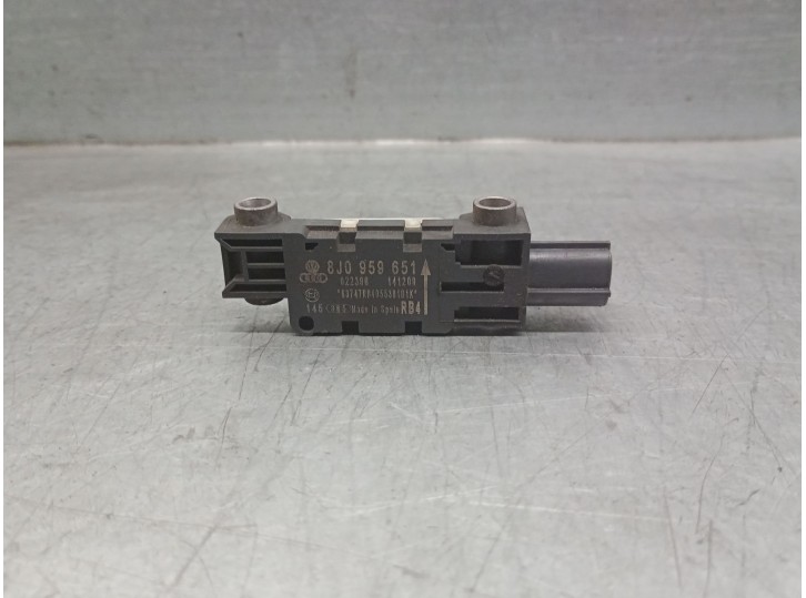 Recambio de sensor impacto para audi a3 (8p) 2.0 tdi referencia OEM IAM 8J0959651 8J0959651 