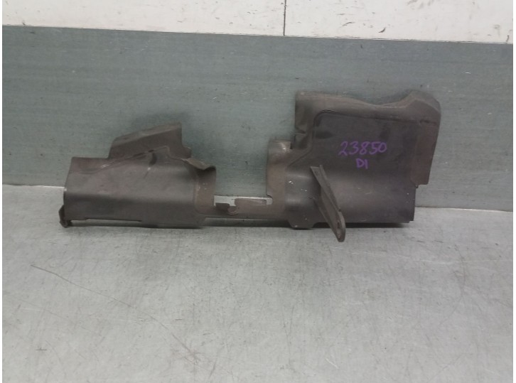 Recambio de molduras delanteras para audi a3 (8p) 2.0 tdi referencia OEM IAM 8P0121283E 8P0121283E 