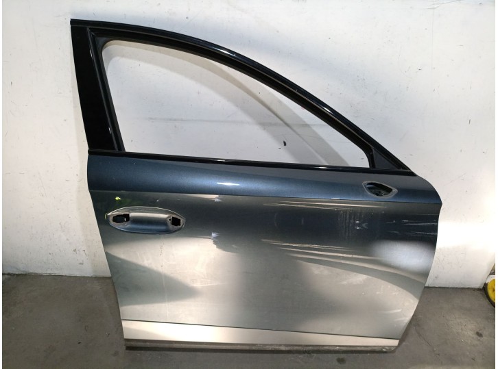 Replacement right front door for Cupra Formentor (KM7, KMP) 1.5 TSI OEM IAM reference 5FF831052A 5FF831052A 