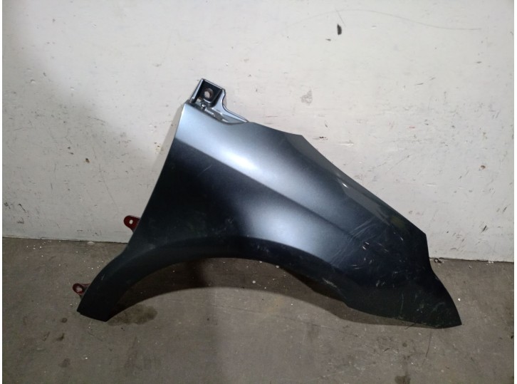 Recambio de aleta delantera derecha para citroën c4 berlina 1.6 16v hdi referencia OEM IAM 7841S2 7841S2 