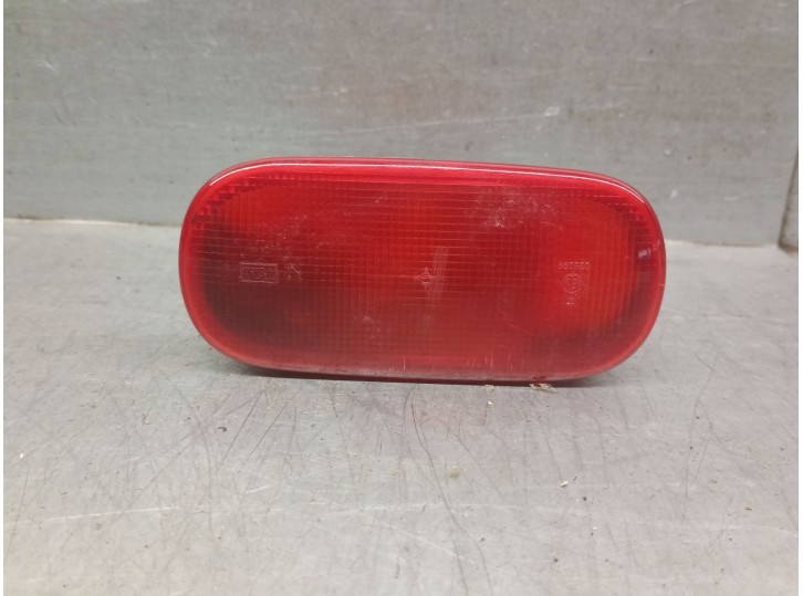 Recambio de luz central de freno para citroën jumpy 2.0 hdi referencia OEM IAM 6351AR 6351AR 