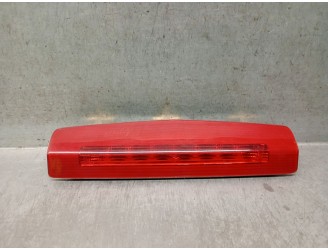 Replacement centre brake light for Opel Zafira B 1.9 CDTi OEM IAM reference 13211587 93183919 