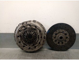 Recambio de kit embrague para mazda 3 lim. (bl) 2.2 turbodiesel cat referencia OEM IAM SH0116410 