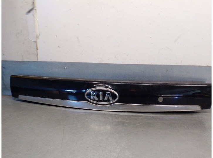 Recambio de maneta exterior porton para kia carnival 2.9 crdi cat referencia OEM IAM 817204D000 817204D000 