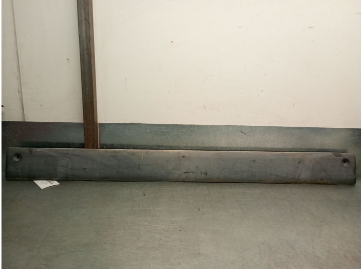 Recambio de molduras traseras para renault master ii furgoneta (fd) 2.8 dti referencia OEM IAM 7701692582  