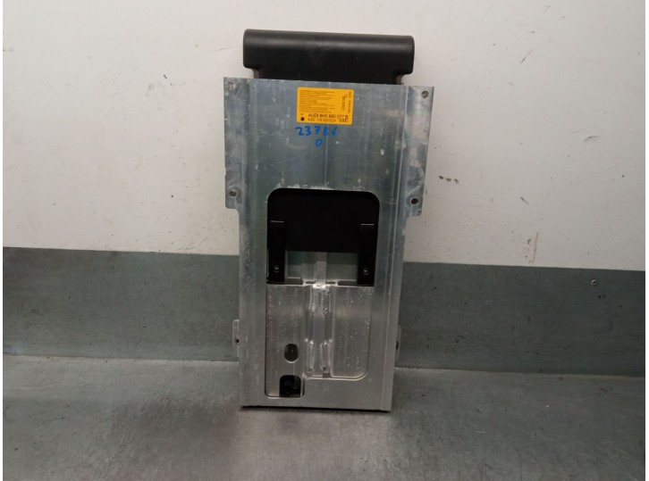 Recambio de barra antivuelco para audi a4 b6 descapotable (8h7) 1.8 t referencia OEM IAM 8H0880077B 8H0880077E 