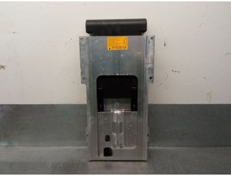 Recambio de barra antivuelco para audi a4 b6 descapotable (8h7) 1.8 t referencia OEM IAM 8H0880077B 8H0880077E 