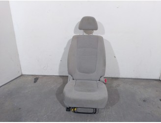 Recambio de asiento delantero derecho para kia cerato 2.0 turbodiesel cat referencia OEM IAM 883032F040372 883032F040372 