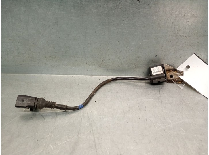 Recambio de sensor para audi q7 (4lb) 3.0 tdi quattro referencia OEM IAM 7L0907673C 15179200111 CONTINENTAL