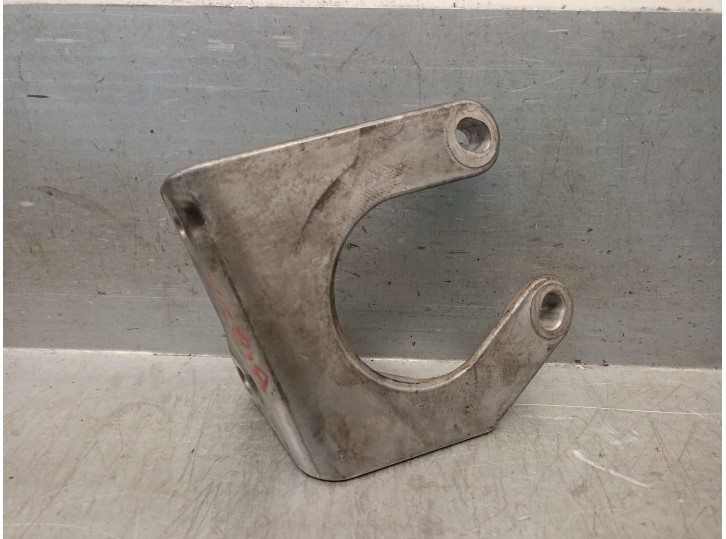 Recambio de soporte cambio para volvo xc60 i suv (156) d5 awd referencia OEM IAM 30713236 30713236 