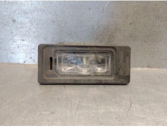 Recambio de piloto matricula para cupra formentor (km7, kmp) 1.5 tsi referencia OEM IAM 5NA943021 5NA943021 