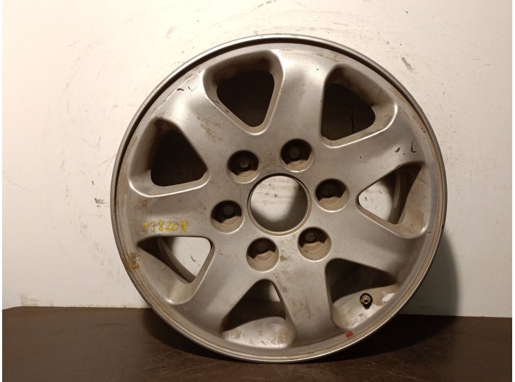 Recambio de llanta para kia carnival 2.9 crdi cat referencia OEM IAM 529104D100 R16X61/2JOFFSET46 