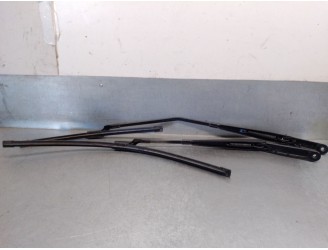 Recambio de brazo limpia delantero derecho para cupra formentor (km7, kmp) 1.5 tsi referencia OEM IAM 5FG955409 5FG955410 BOSCH