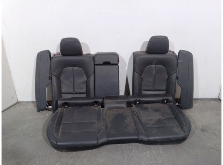 Recambio de asientos traseros para volvo xc40 (536) d4 awd referencia OEM IAM 31467419 31467419 