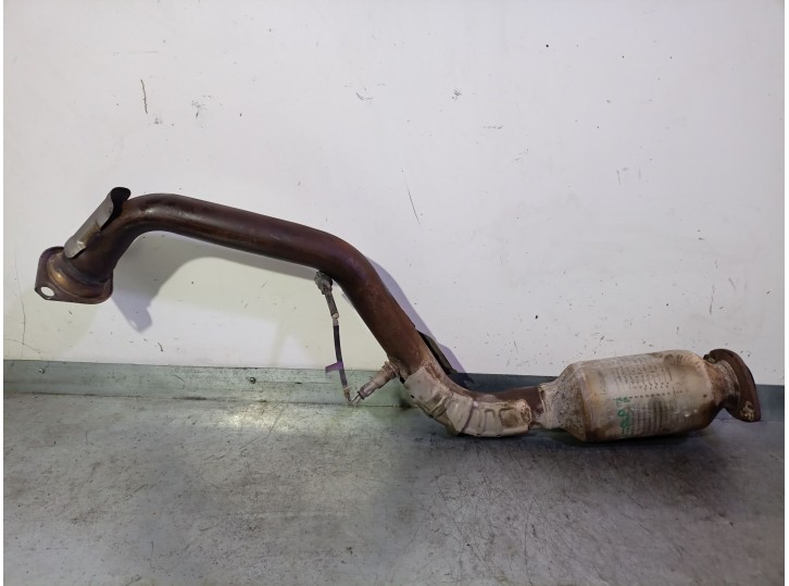 Recambio de catalizador para lexus nx (_z1_) 300h awd (ayz15_) referencia OEM IAM UF1 1741036190 FUTABA