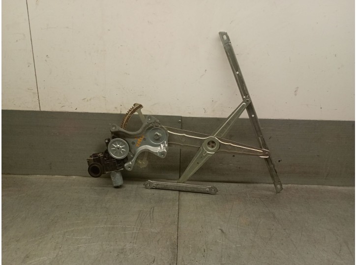 Recambio de elevalunas delantero izquierdo para lexus nx (_z1_) 300h awd (ayz15_) referencia OEM IAM 6980278010 6980278010 