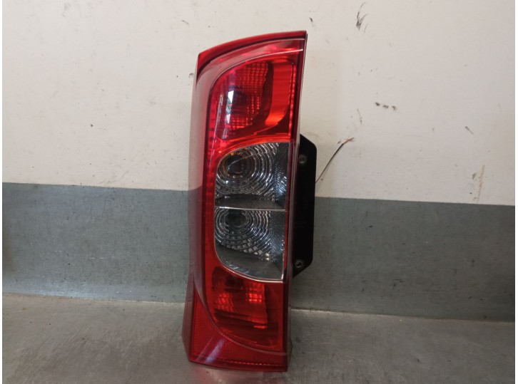 Recambio de piloto trasero izquierdo para peugeot bipper 1.4 hdi referencia OEM IAM 13201FA 6350EV 