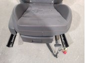Replacement front right seat for Cupra Leon SP KL / CFDUCAX0 1.5 Leon SP e-Hybrid200 OEM IAM reference 5WA881106D 