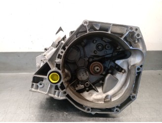 Recambio de caja cambios para renault captur ii (hf_) tce 90 (hfm6) referencia OEM IAM JT4002  A263419