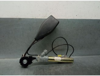 Recambio de pretensor airbag izquierdo para renault clio ii fase i (b/cbo) 1.9 dti diesel referencia OEM IAM 8200703358 82007033