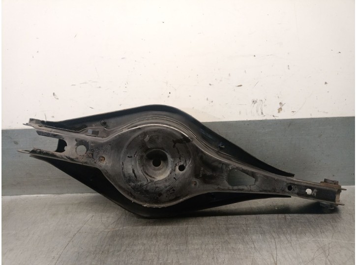 Recambio de brazo suspension inferior trasero derecho para volvo xc40 (536) d4 awd referencia OEM IAM 32221200 32221200 