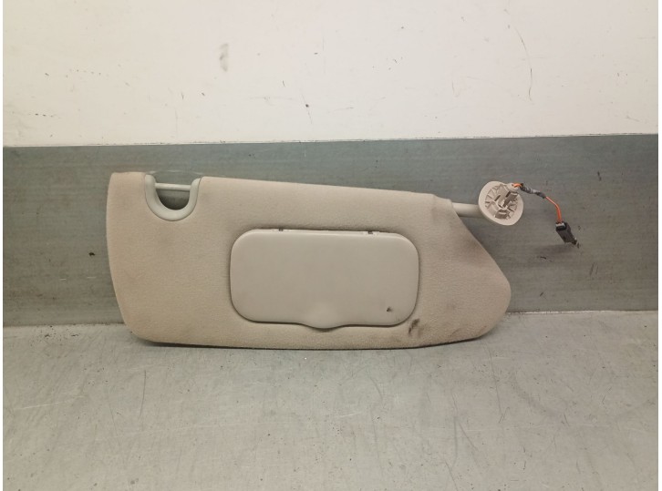 Recambio de parasol derecho para chrysler voyager (rg) crd cat referencia OEM IAM YX58BD1AA YX58BD1AA 