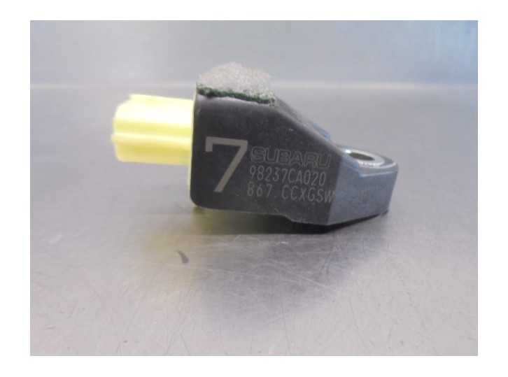Recambio de sensor impacto para toyota gt 86 2.0 16v cat referencia OEM IAM 98237CA020 