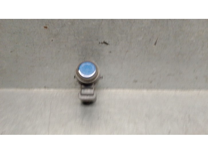 Recambio de sensor de aparcamiento para bmw 1 (f20) 118 d referencia OEM IAM 9384903 66209384903 BOSCH