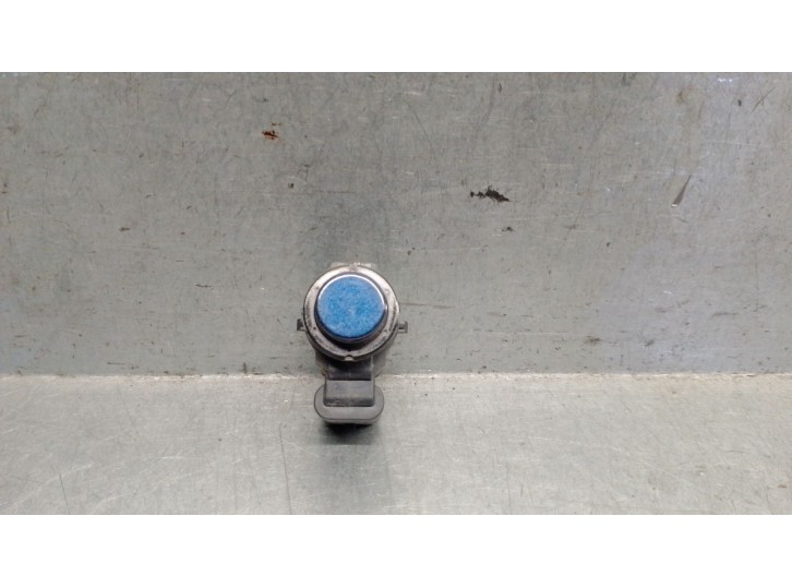 Recambio de sensor de aparcamiento para bmw 1 (f20) 118 d referencia OEM IAM 9384903 66209384903 BOSCH