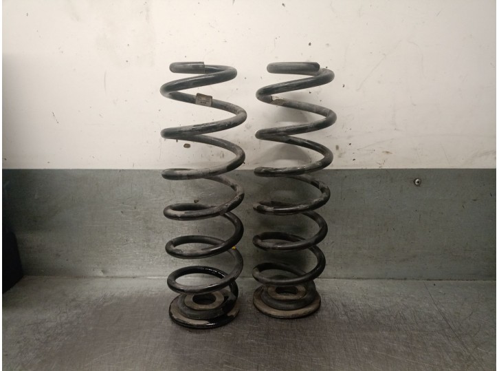 Recambio de muelle amortiguacion para cupra formentor (km7, kmp) 1.5 tsi referencia OEM IAM 5QF511115 5Q0411105EN 