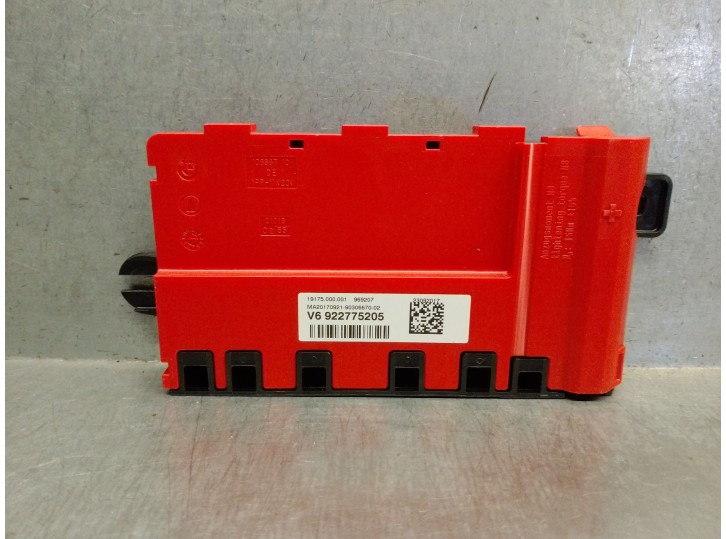 Recambio de caja reles / fusibles para bmw 1 (f20) 118 d referencia OEM IAM 922775205 61149227752 