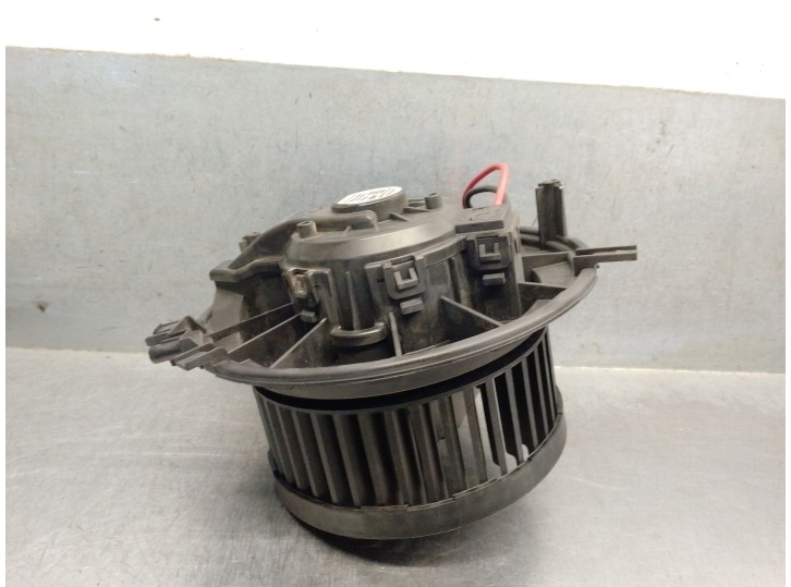 Recambio de motor calefaccion para audi q3 (f3b) 35 tdi referencia OEM IAM 5Q1819021E 5Q1819021H VALEO