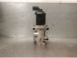Recambio de valvula egr para opel zafira b 1.9 cdti referencia OEM IAM 5851596 5851596 