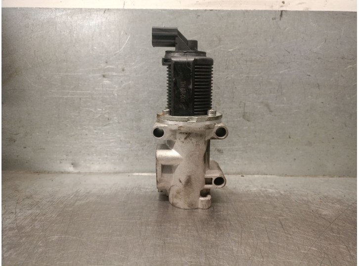 Recambio de valvula egr para opel zafira b 1.9 cdti referencia OEM IAM 5851596 5851596 