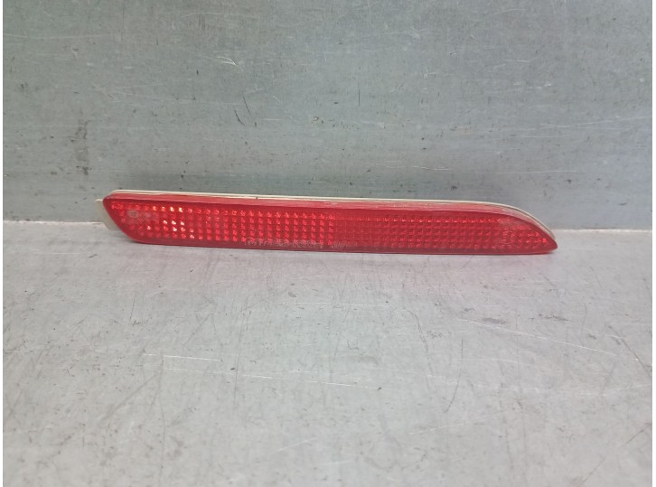 Recambio de piloto trasero derecho paragolpes para lexus nx (_z1_) 300h awd (ayz15_) referencia OEM IAM 8191048012 8191048012 