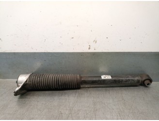 Recambio de amortiguador trasero izquierdo para hyundai tucson (tl, tle) 1.7 crdi referencia OEM IAM 55300D7000 55311D7000 MANDO