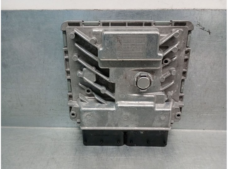 Recambio de centralita motor uce para audi a5 (f53, f5p) 2.0 tfsi referencia OEM IAM 8W0906259L  