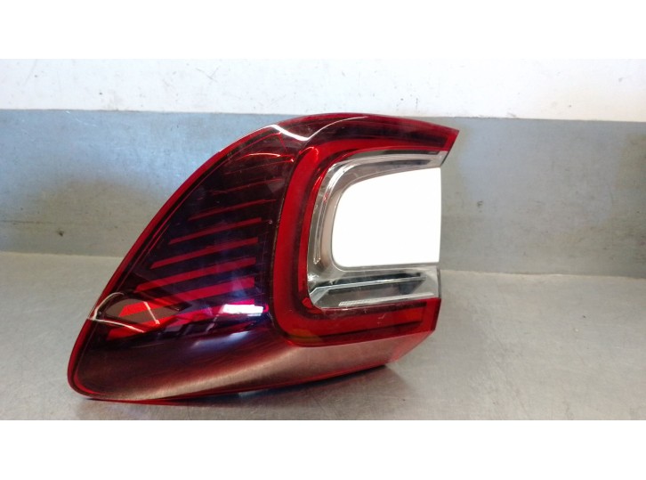 Recambio de piloto trasero derecho para renault captur ii (hf_) tce 90 (hfm6) referencia OEM IAM 265504427R  MAKO