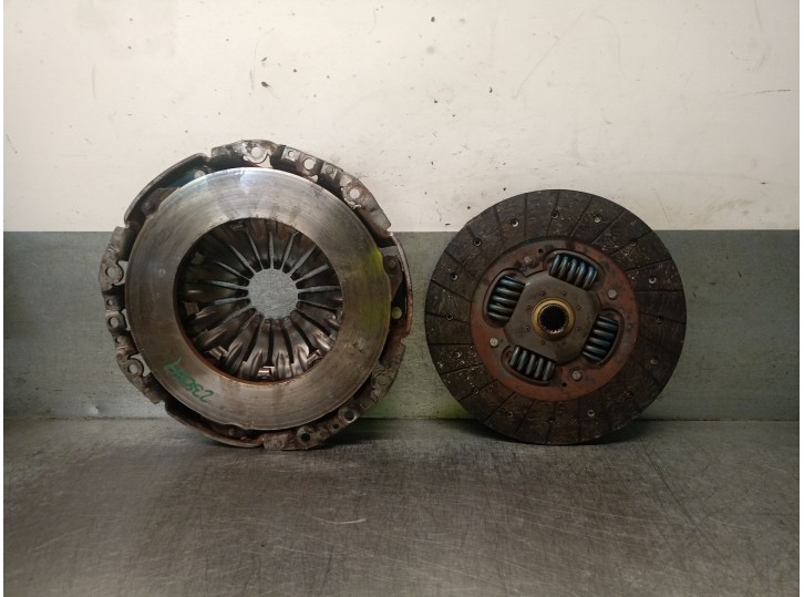 Recambio de kit embrague para renault master ii furgoneta (fd) 2.8 dti referencia OEM IAM S9W S9W 