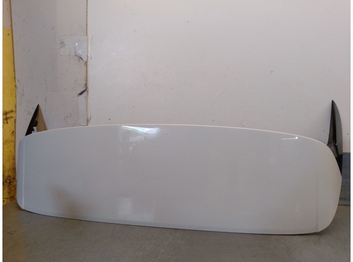 Recambio de aleron trasero para renault captur ii (hf_) tce 90 (hfm6) referencia OEM IAM 960308073R 