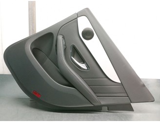 Recambio de guarnecido puerta trasera derecha para mercedes-benz glc (x253) 200 d 4-matic (253.916) referencia OEM IAM A25373008