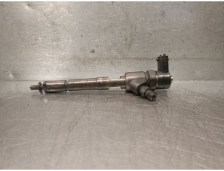 Recambio de inyector para fiat doblo 1.3 16v jtd cat referencia OEM IAM 0445110183  