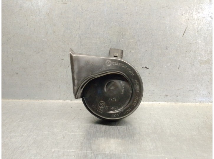 Recambio de claxon para audi q3 (f3b) 35 tdi referencia OEM IAM 5C0951223C 5C0951223C CLARTON HORN