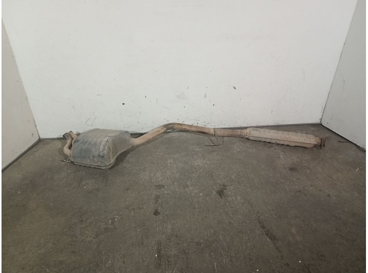 Recambio de tubo escape trasero para mercedes-benz clase c (w202) berlina 1.8 16v cat referencia OEM IAM 2024910801 A2024901821 