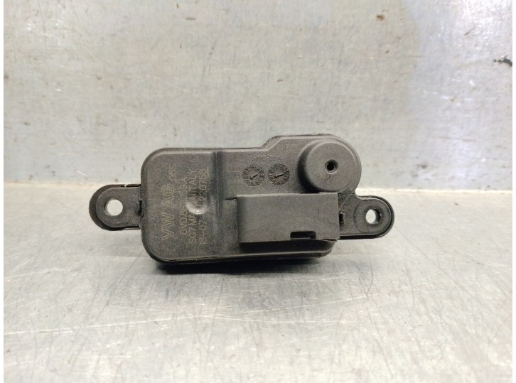 Recambio de motor tapa deposito combustible para audi q3 (f3b) 35 tdi referencia OEM IAM 8V0862159A 8V0862159A 