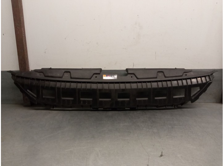 Recambio de panel frontal para hyundai ioniq (ae) 1.6 gdi hybrid referencia OEM IAM 86361G2000 86361G2000 