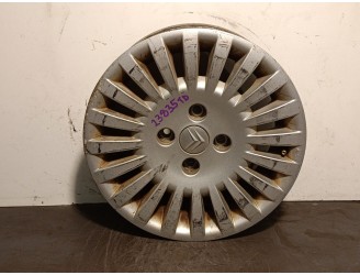 Recambio de llanta para citroën c3 1.4 hdi referencia OEM IAM 5402F7 R156JX15CH4-27 