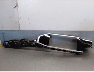 Recambio de moldura para audi q3 (f3b) 35 tdi referencia OEM IAM 83B853190A 83B853190A 